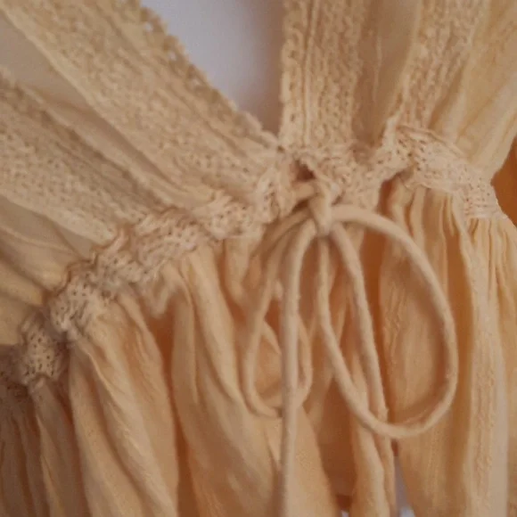 FP Obeiri Blouse - Picture 10 of 16